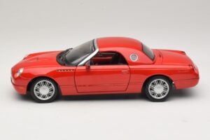 Ford Thunderbird Raudonas Maisto 1:18 31620 Metalas - nuotrauka 4 iš 8