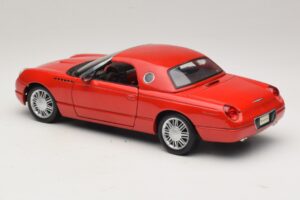 Ford Thunderbird Raudonas Maisto 1:18 31620 Metalas - nuotrauka 7 iš 8