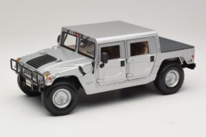 Hummer H1 Hardtop Sidabrinė Maisto 1:18 36857 Metalas