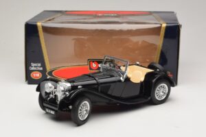Jaguar SS100 Roadster Juodas Bburago 1:18 3006-M3 Metalas - nuotrauka 6 iš 6