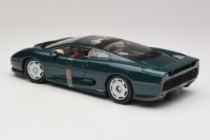 Jaguar XJ220 Žalia Metalik Maisto 1:18 31807 Metalas - nuotrauka 7 iš 8