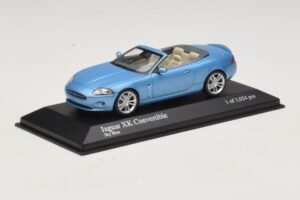 Jaguar XK X150 Kabrioletas Šviesiai Mėlyna Metalik Minichamps 1:43 400130530 Metalas - nuotrauka 2 iš 5