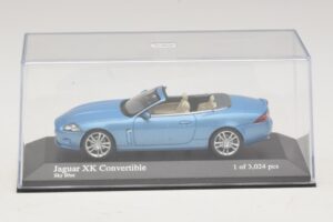 Jaguar XK X150 Kabrioletas Šviesiai Mėlyna Metalik Minichamps 1:43 400130530 Metalas - nuotrauka 4 iš 5