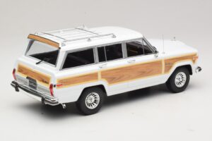 Jeep Grand Wagoneer Baltas KK-Scale 1:18 KKDC181111 Metalas - nuotrauka 2 iš 6