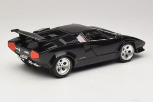 Lamborghini Countach 5000 Quattrovalvole Juodas Bburago 1:18 3337 Metalas - nuotrauka 3 iš 8