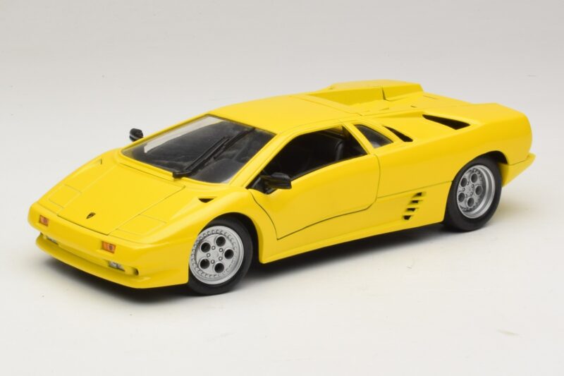Lamborghini Diablo Geltonas Maisto 1:18 32803 Metalas