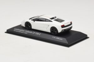 Lamborghini Gallardo LP550-2 Tricolore Baltas Minichamps 1:43 400103801 Metalas - nuotrauka 3 iš 5