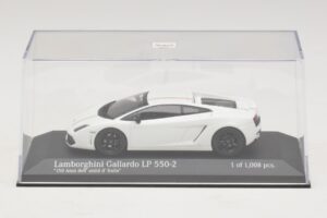 Lamborghini Gallardo LP550-2 Tricolore Baltas Minichamps 1:43 400103801 Metalas - nuotrauka 4 iš 5