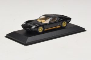 Lamborghini Miura P400 Juodas Minichamps 1:43 430103004 Metalas - nuotrauka 2 iš 5