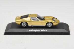 Lamborghini Miura P400 Auksinis Maxichamps 1:43 940103002 Metalas