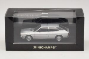 Lancia Beta HPE Sidabrinis Minichamps 1:43 400125711 Metalas - nuotrauka 5 iš 5