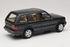 Land Rover Range Rover P38A 4.6 HSE Žalia Metalik AUTOart 1:18 70010 Metalas - nuotrauka 3 iš 8