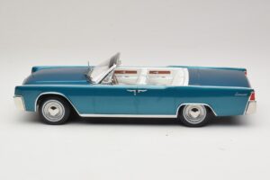 Lincoln Continental Convertible Turkio Metalik KK-Scale 1:18 KKDC181524 Metalas - nuotrauka 4 iš 7