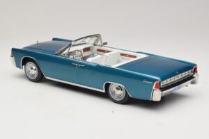 Lincoln Continental Convertible Turkio Metalik KK-Scale 1:18 KKDC181524 Metalas - nuotrauka 6 iš 7