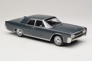 Lincoln Continental Pilka Metalik Marnie KK-Scale 1:18 KKDC181482 Metalas - nuotrauka 4 iš 6