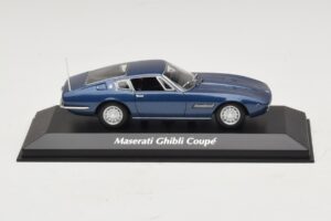 Maserati Ghibli Mėlyna Metalik Maxichamps 1:43 940123321 Metalas