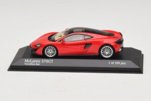 McLaren 570GT Vermillion Red Minichamps 1:43 537154522 Metalas