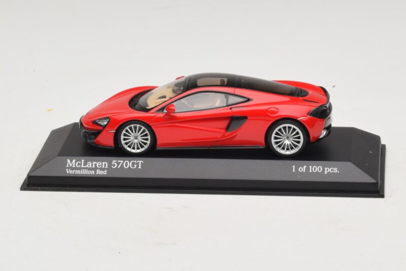 McLaren 570GT Vermillion Red Minichamps 1:43 537154522 Metalas