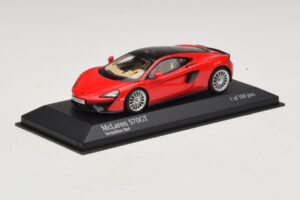 McLaren 570GT Vermillion Red Minichamps 1:43 537154522 Metalas - nuotrauka 2 iš 5