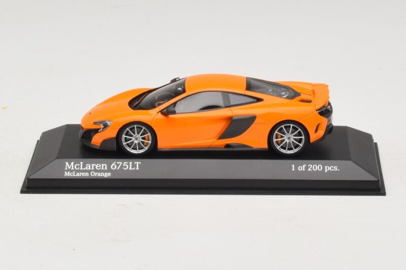 McLaren 675LT Oranžinis Minichamps 1:43 537154421 Metalas