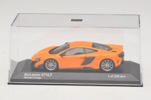 McLaren 675LT Oranžinis Minichamps 1:43 537154421 Metalas - nuotrauka 4 iš 5