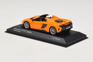 McLaren 675LT Spider Oranžinis Minichamps 1:43 537154431 Metalas - nuotrauka 3 iš 5