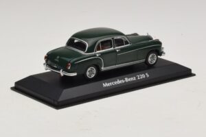 Mercedes 220 S W180 Tamsiai Žalias Maxichamps 1:43 940033001 Metalas - nuotrauka 2 iš 5