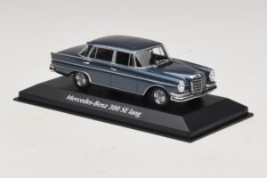 Mercedes 300 SE W112 Lang Mėlyna Metalik Maxichamps 1:43 940035200 Metalas - nuotrauka 3 iš 5