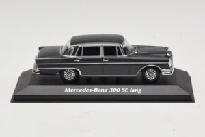 Mercedes 300 SE W112 Lang Tamsiai Pilkas Maxichamps 1:43 940035201 Metalas