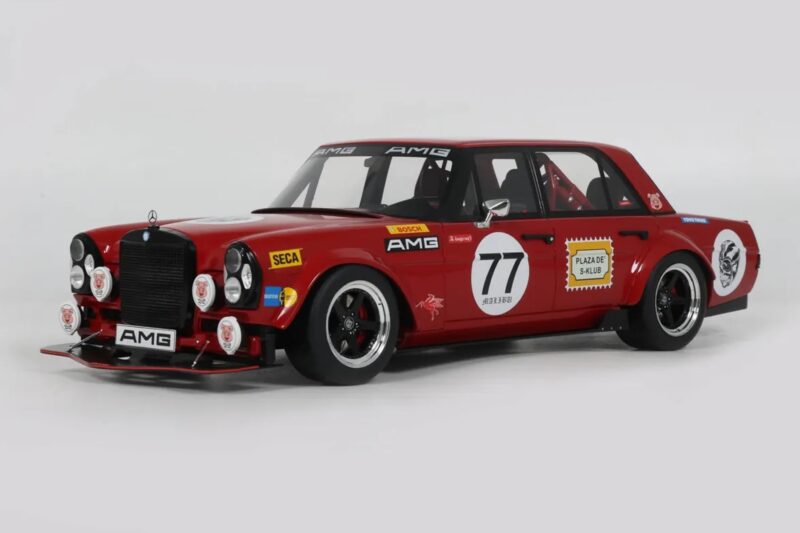 Mercedes 300 SEL W109 Red Pig S-Klub C63 S Mars Red GT Spirit 1:18 Mercedes 300 SEL W109 Red Pig S-Klub C63 S Mars Red GT Spirit 1:18 GT584 Derva