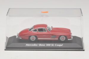 Mercedes 300 SL W198 Raudonas Maxichamps 1:43 940039001 Metalas - nuotrauka 4 iš 5