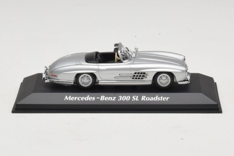 Mercedes 300 SL W198 Roadster Sidabrinis Maxichamps 1:43 940039030 Metalas