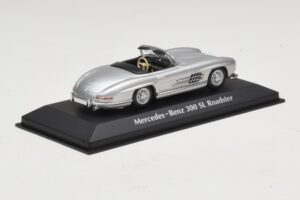 Mercedes 300 SL W198 Roadster Sidabrinis Maxichamps 1:43 940039030 Metalas - nuotrauka 2 iš 5