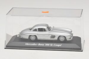 Mercedes 300 SL W198 Sidabrinis Maxichamps 1:43 940039000 Metalas - nuotrauka 4 iš 5