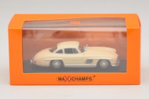 Mercedes 300 SL W198 Baltas Maxichamps 1:43 940039002 Metalas - nuotrauka 5 iš 5