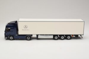 Mercedes Actros 1044 Mėlynas Minichamps 1:43 B66000604 Metalas - nuotrauka 3 iš 7