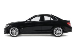 Mercedes C63 AMG W204 Brabus B63S Obsidian Black GT Spirit 1:18 GT582 Derva - nuotrauka 3 iš 5