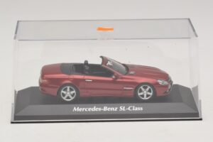 Mercedes SL R230 Raudona Metalik Maxichamps 1:43 940037530 Metalas - nuotrauka 4 iš 5