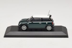 Mini Cooper One R50 Aero Green Su Baltu Stogu Minichamps 1:43 MINI011 Metalas