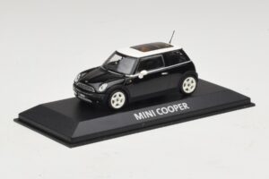 Mini Cooper S R53 Juodas Su Panoraminiu Stogu Minichamps 1:43 MINI022 Metalas - nuotrauka 2 iš 4