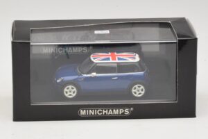 Mini Cooper S R53 Mėlynas Su Britanijos Vėliava Minichamps 1:43 MINI026 Metalas - nuotrauka 4 iš 4