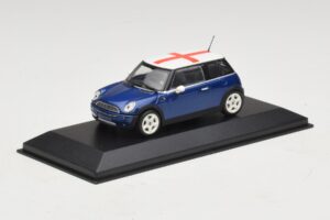 Mini Cooper S R53 Mėlynas Su Anglijos Vėliava Minichamps 1:43 MINI012 Metalas - nuotrauka 2 iš 5