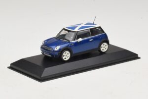 Mini Cooper S R53 Mėlynas Su Škotijos Vėliava Minichamps 1:43 MINI016 Metalas - nuotrauka 2 iš 5