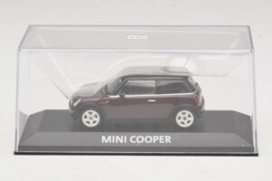 Mini Cooper S R53 Tamsiai Raudonas Su Juodu Stogu Minichamps 1:43 MINI028 Metalas - nuotrauka 4 iš 5