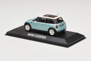 Mini Cooper S R53 Šviesiai Mėlynas Metalizuotas Su Panoraminiu Stogu Minichamps 1:43 MINI018 Metalas - nuotrauka 3 iš 4