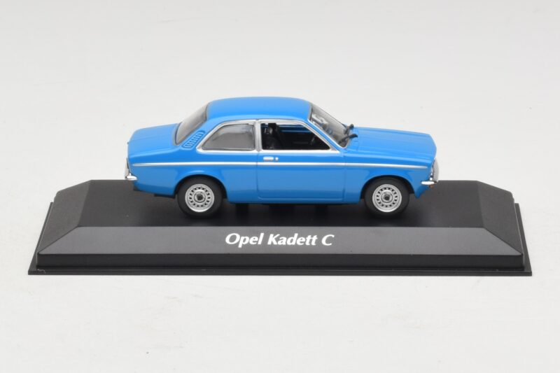 Opel Kadett C Mėlynas Maxichamps 1:43 940045601 Metalas