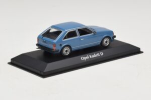 Opel Kadett D Mėlynas Maxichamps 1:43 940044100 Metalas - nuotrauka 2 iš 5