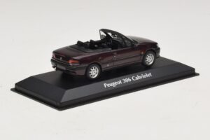 Peugeot 306 Kabrioletas Violetinė Metalik Maxichamps 1:43 940112834 Metalas - nuotrauka 2 iš 5