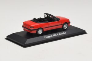 Peugeot 306 Kabrioletas Raudonas Maxichamps 1:43 940112830 Metalas - nuotrauka 2 iš 5