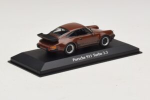 Porsche 911 930 Turbo 3.3 Rudas Maxichamps 1:43 940069001 Metalas - nuotrauka 2 iš 5